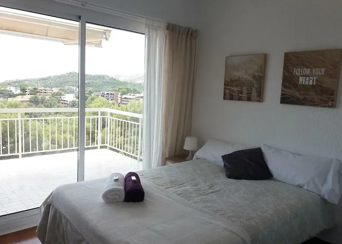 Panoramic 4 2b شقة كاستيلديفيلس